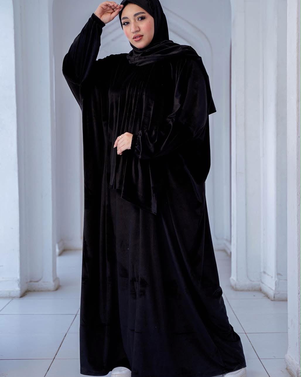 Women's Black Velvet Prayer Dress