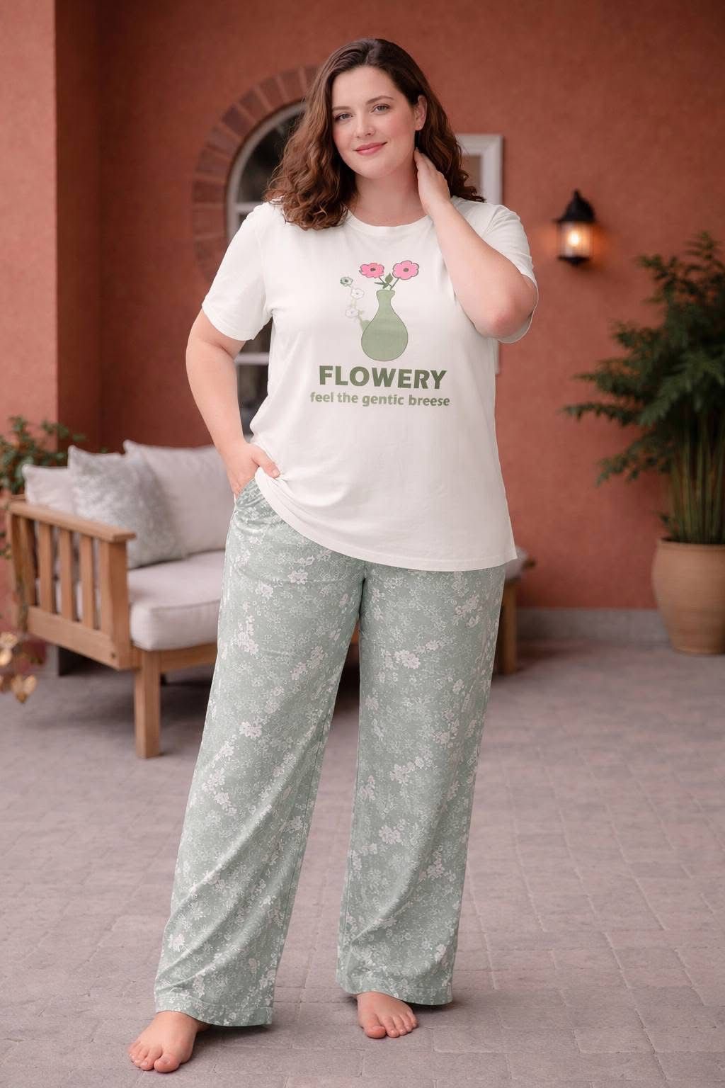 Women's Flowery Floral Print Pajama Set